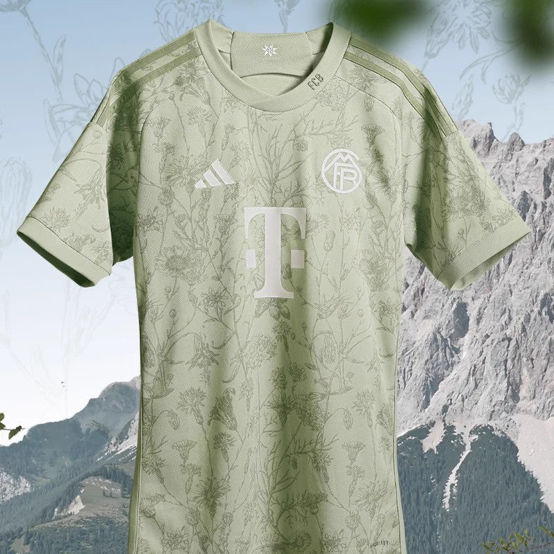 MAILLOT BAYERN MUNICH OKTOBERFEST 2023/2024