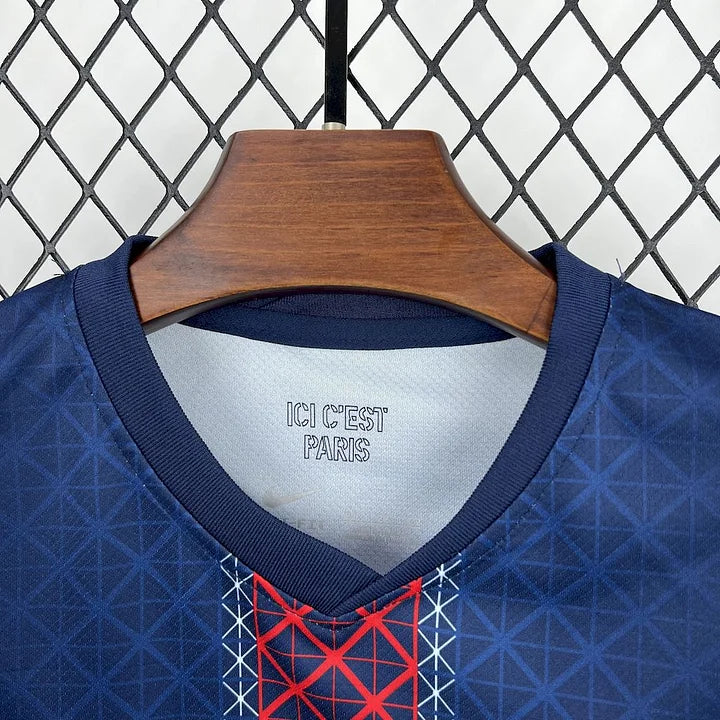 Kit Enfant Paris Domicile 2025/2026