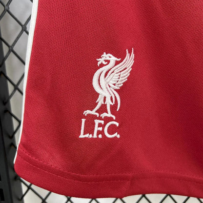 Short Liverpool Domicile 2025/2026