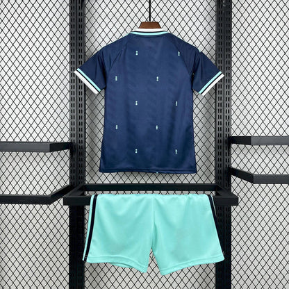 Kit Enfant Allemagne Extérieur 2026/2027