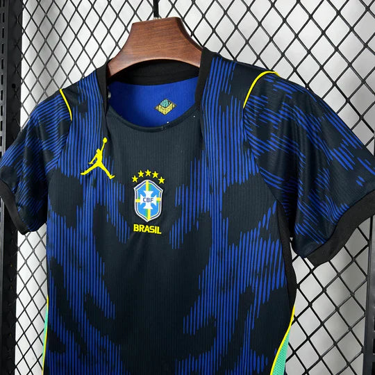 Kit Enfant Brésil Extérieur 2026/2027