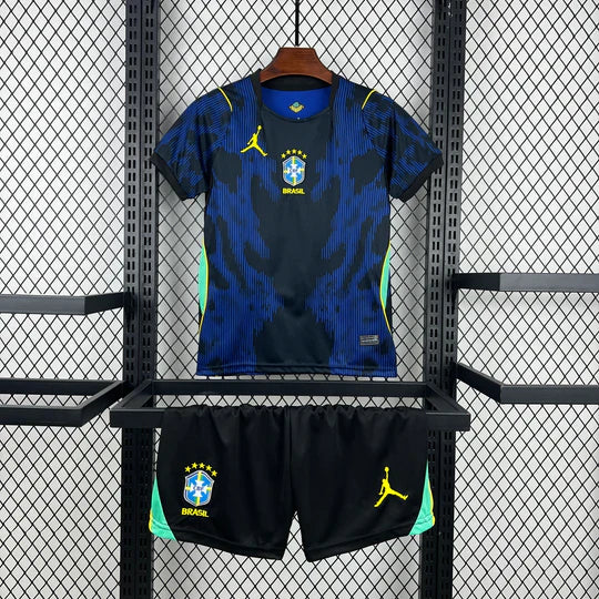 Kit Enfant Brésil Extérieur 2026/2027