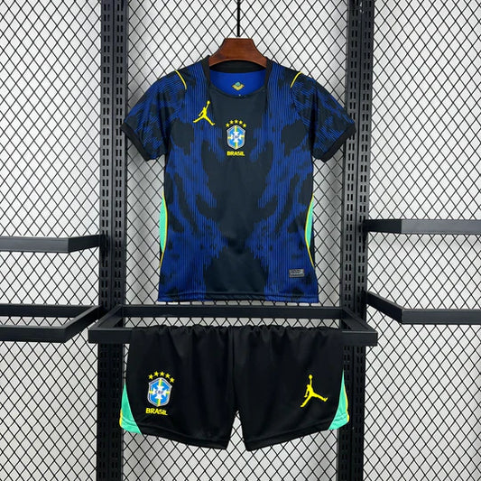 Kit Enfant Brésil Extérieur 2026/2027