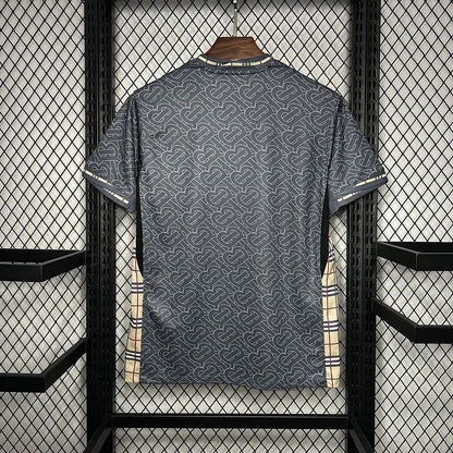 Maillot Angleterre Concept Burberry 2024/2025