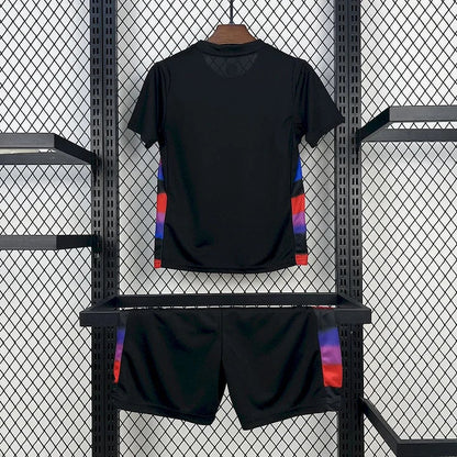 Kit Enfant Angleterre Extérieur 2025/2026