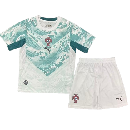 Kit Enfant Portugal Extérieur 2026/2027