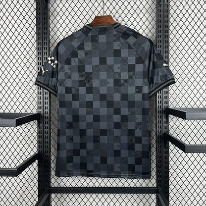 Maillot City  foot noir concept Louis Vuitton 2024 2025