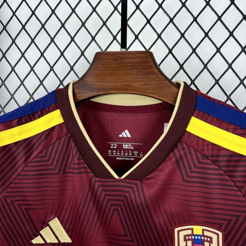 Kit Enfant Venezuela Domicile 2026/2027